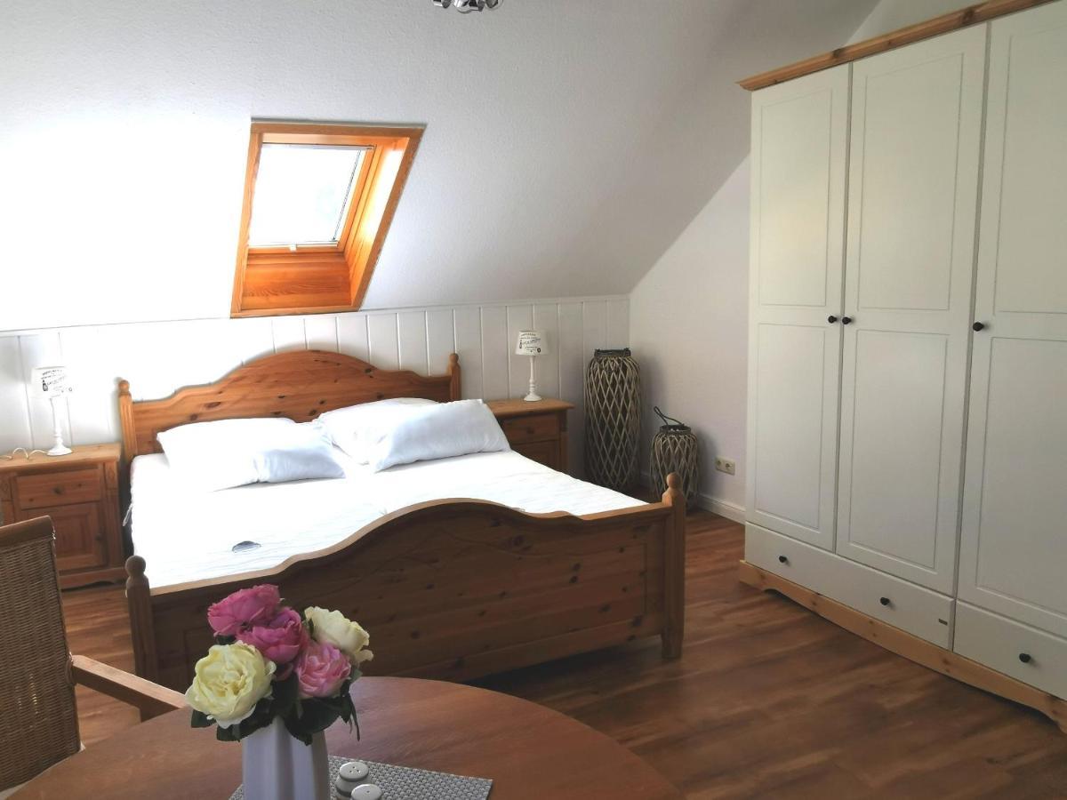 Sommerhaus Seidel - Mit Kostenlosem Parkplatz - Stralsund Exterior photo